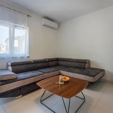 Apartment Apartment Angelina *