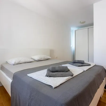 Apartment Apartment Angelina Crikvenica